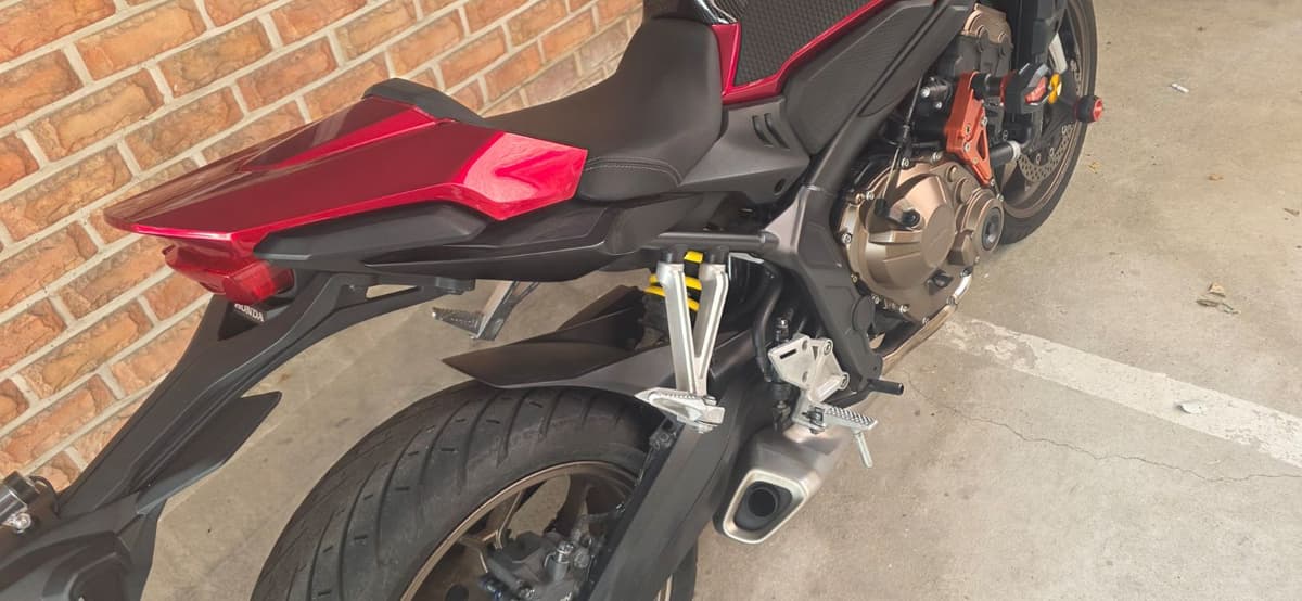 혼다 CB 650 R 8