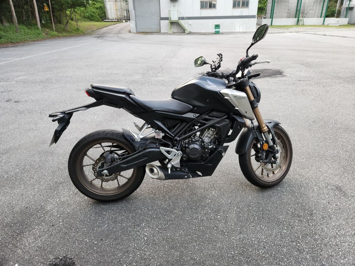 혼다 CB 125 R 2