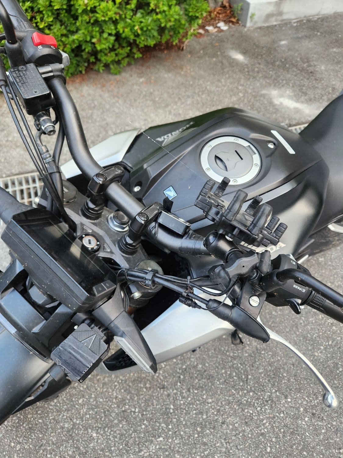 혼다 CB 125 R 4