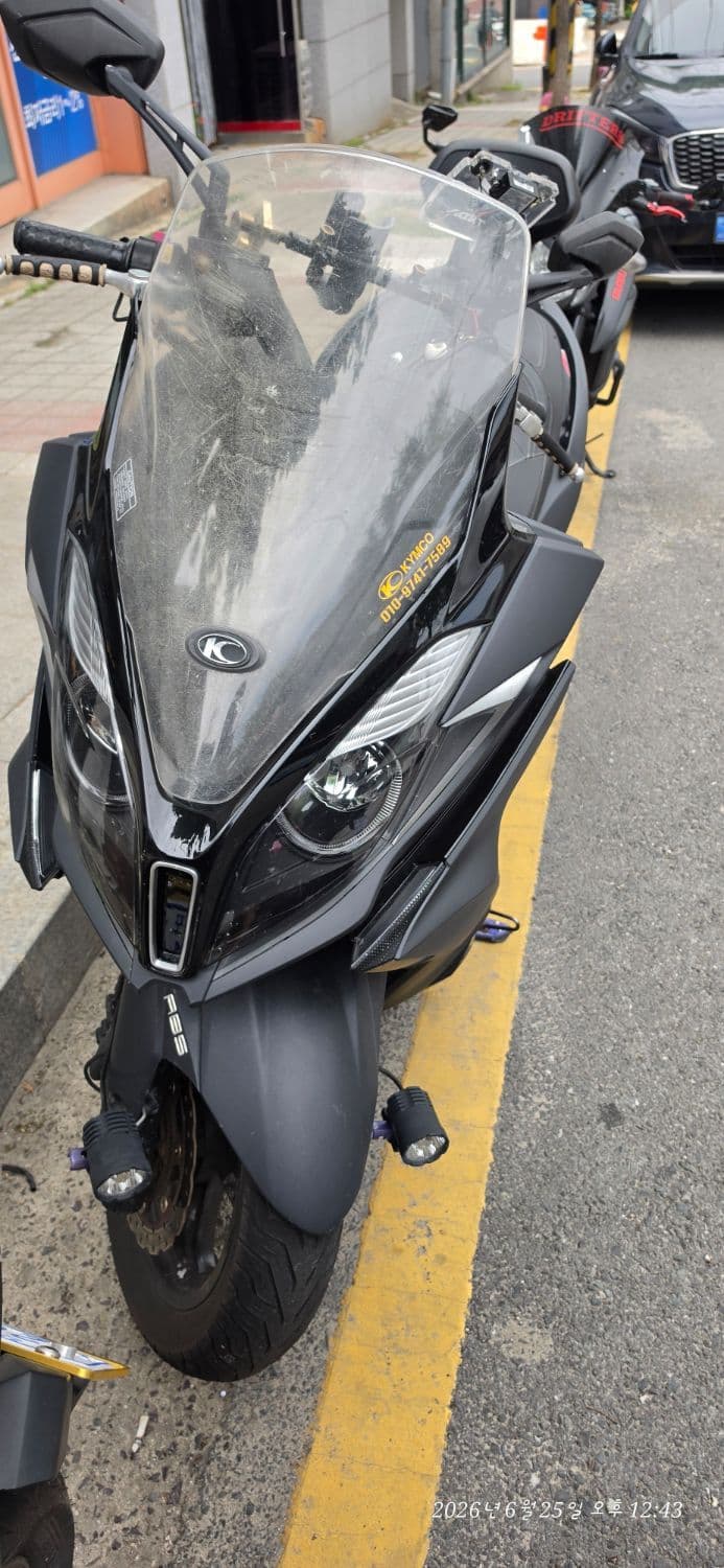 킴코 다운타운 ST 350 i ABS 1
