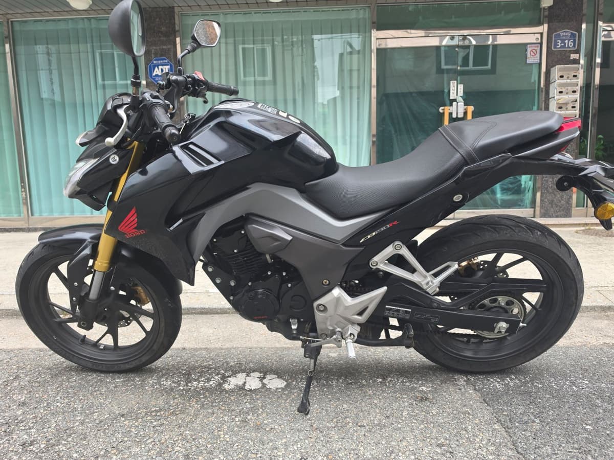 혼다 CB 190 R 3