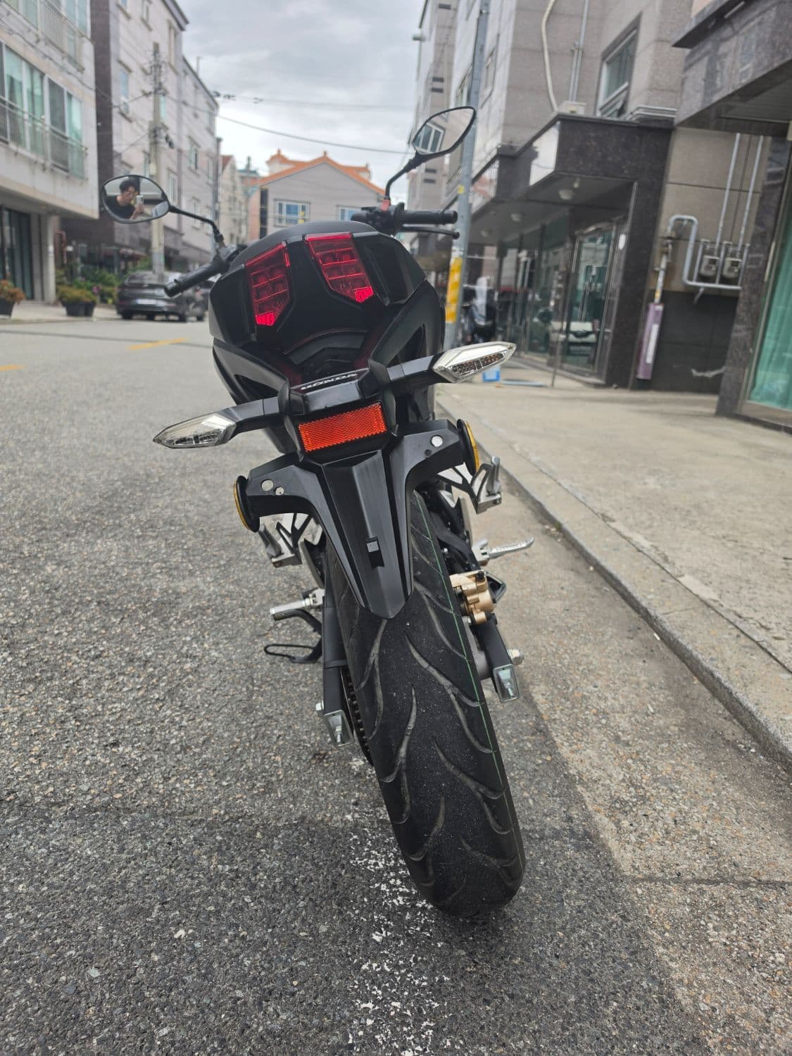 혼다 CB 190 R 4