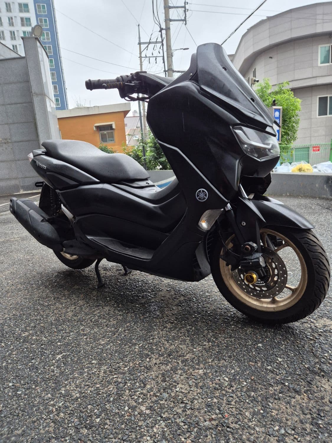 야마하 NMAX 125 5