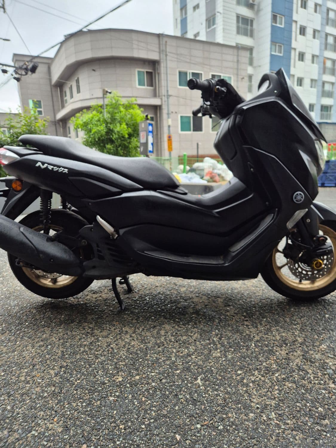 야마하 NMAX 125 4