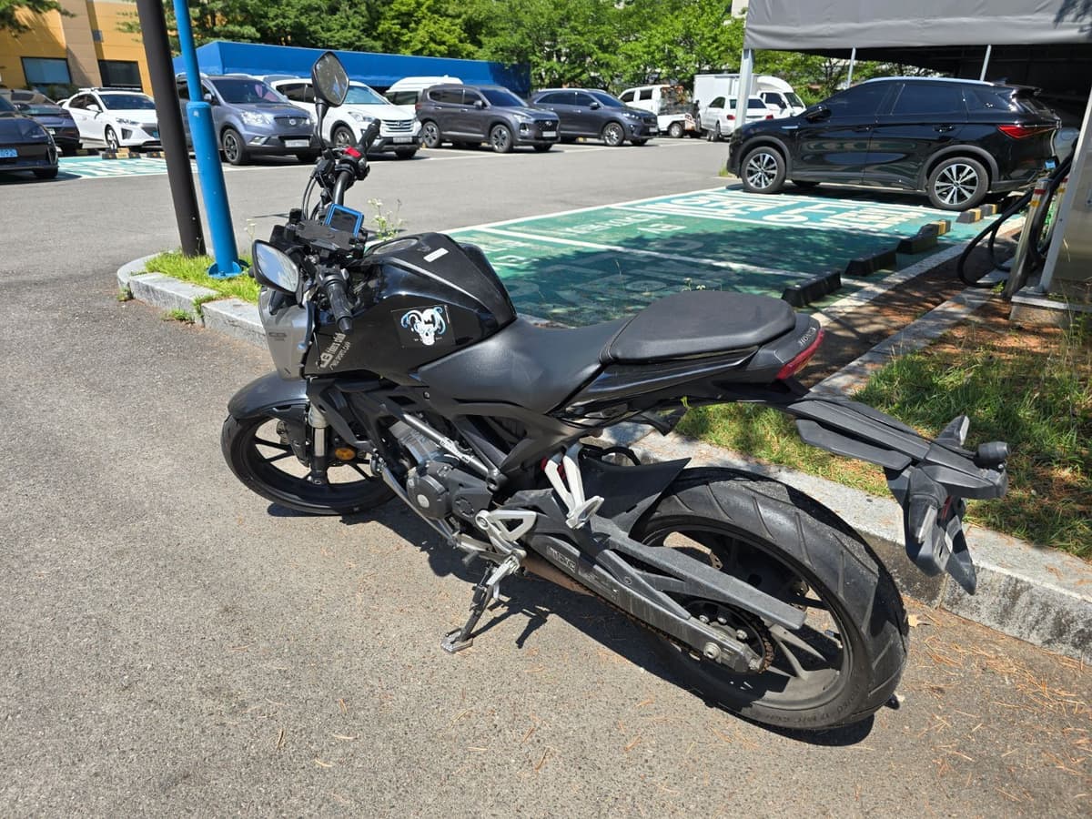 혼다 CB 125 R 5