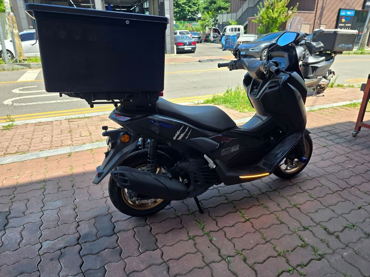 야마하 NMAX 125 3