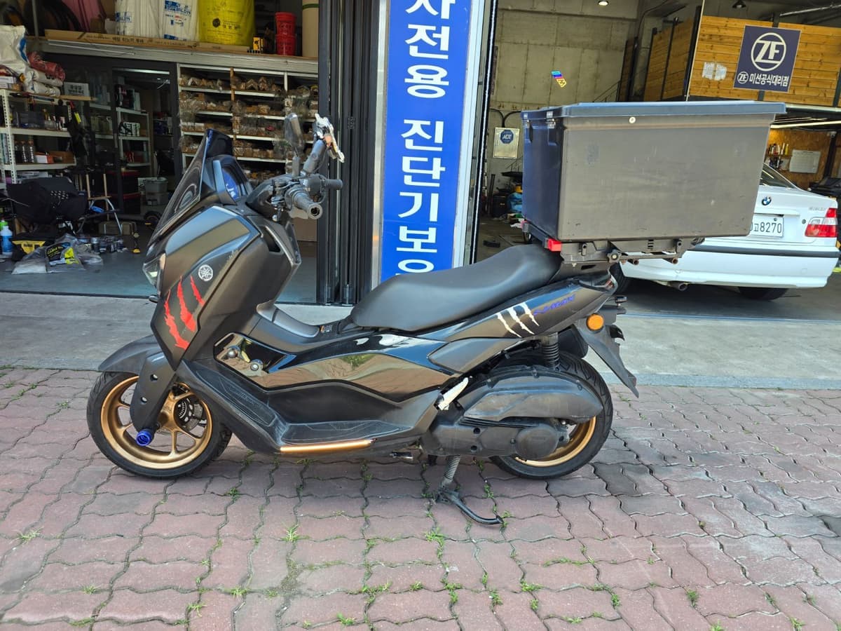 야마하 NMAX 125 4