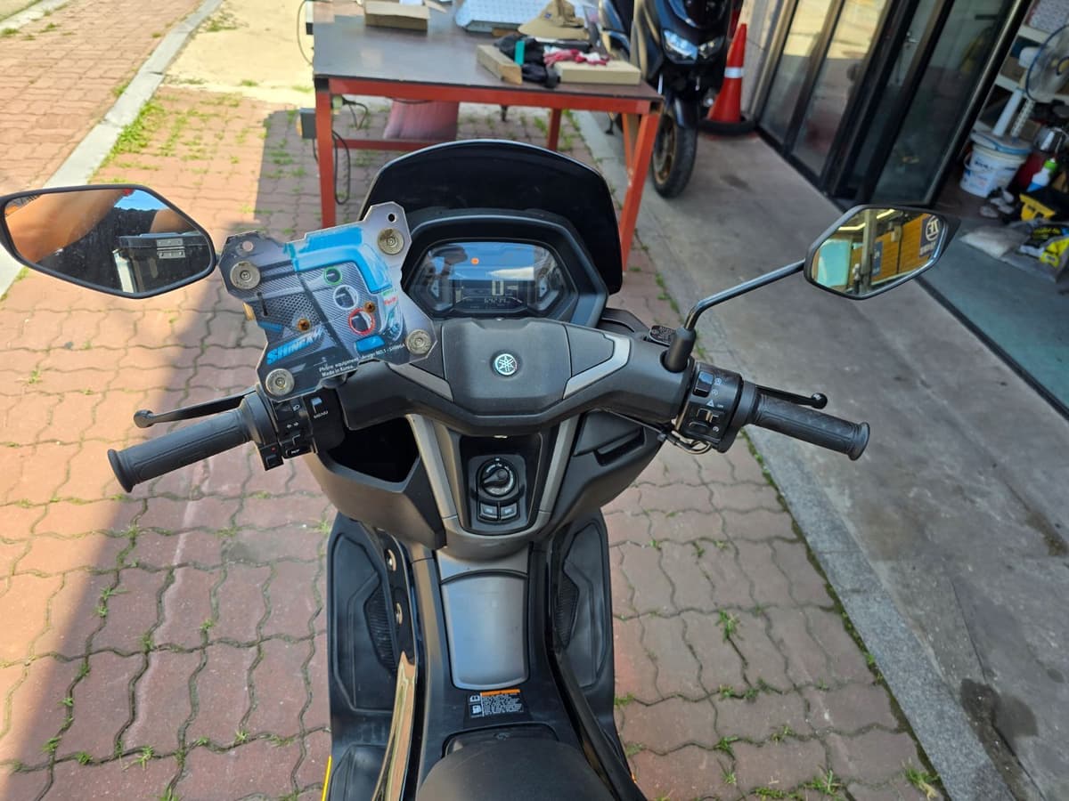 야마하 NMAX 125 6