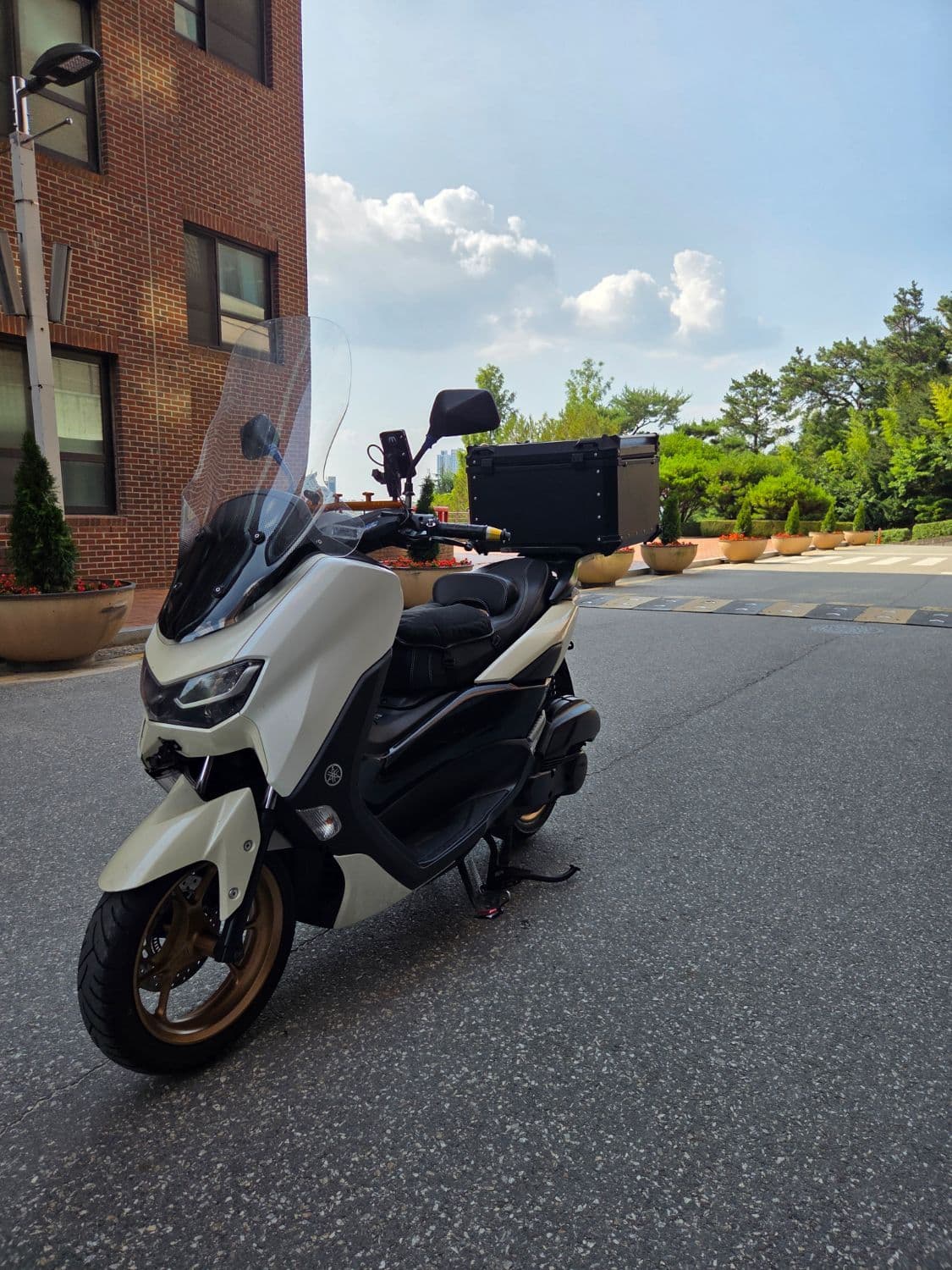 야마하 NMAX 125 2
