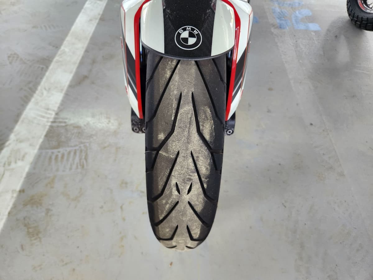 BMW F 900 XR 10