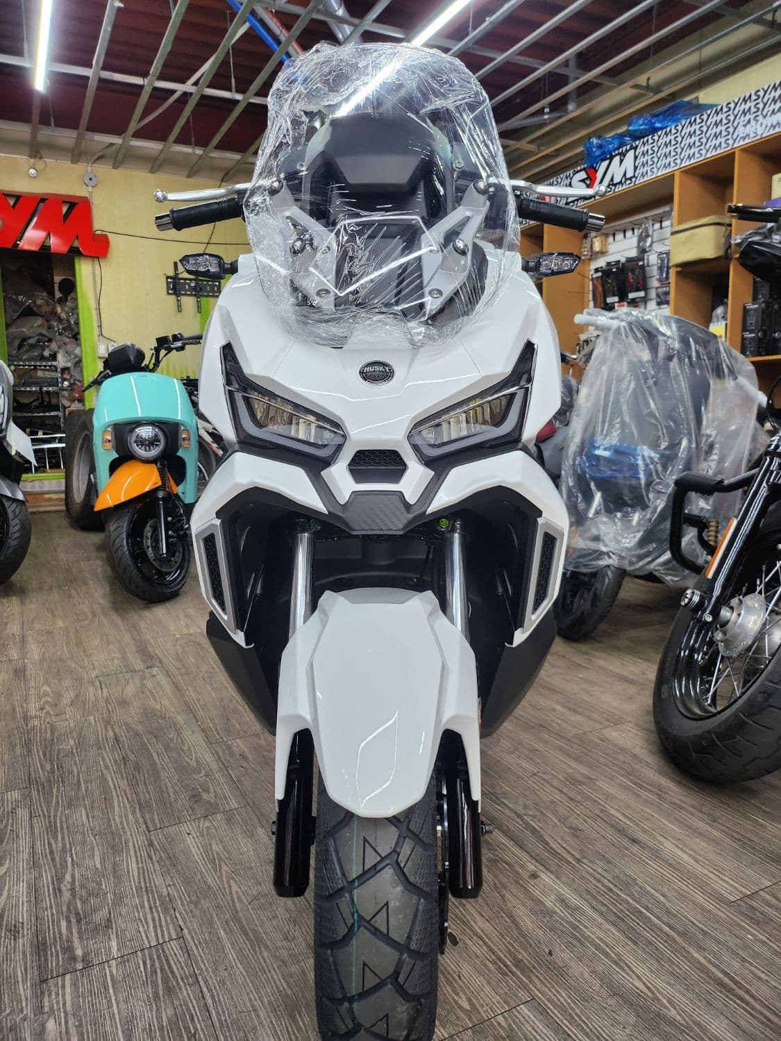 SYM ADX 125 (허스키 125) 1
