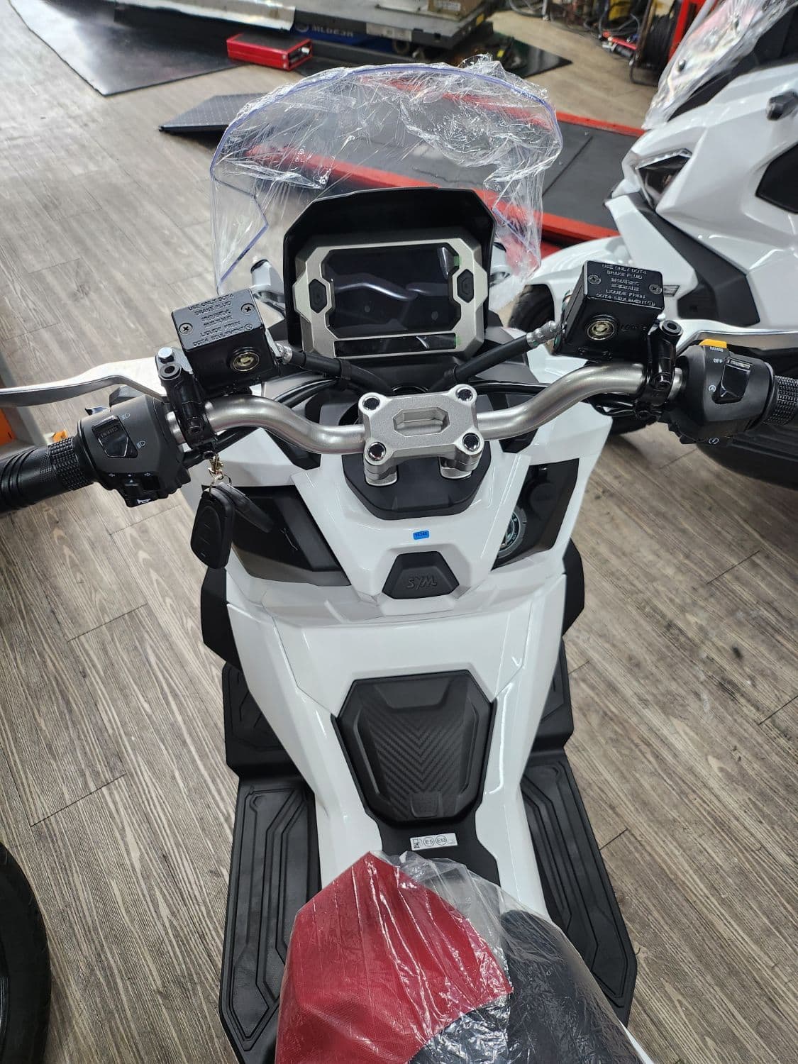 SYM ADX 125 (허스키 125) 9