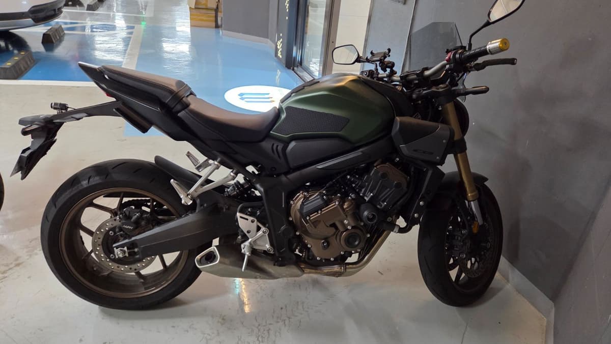 혼다 CB 650 R E-CLUTCH 2