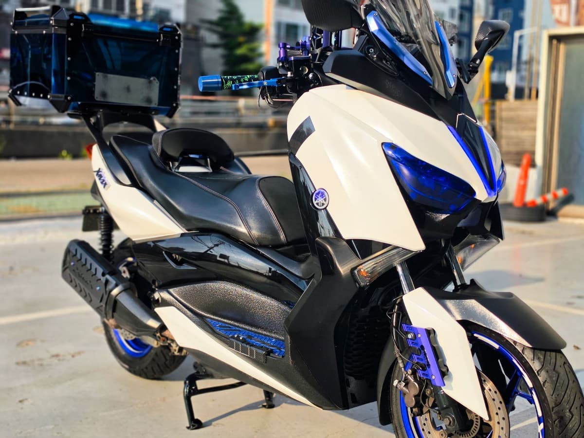 야마하 XMAX 300 ABS 15