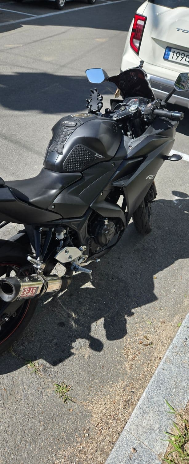 야마하 YZF R3 3