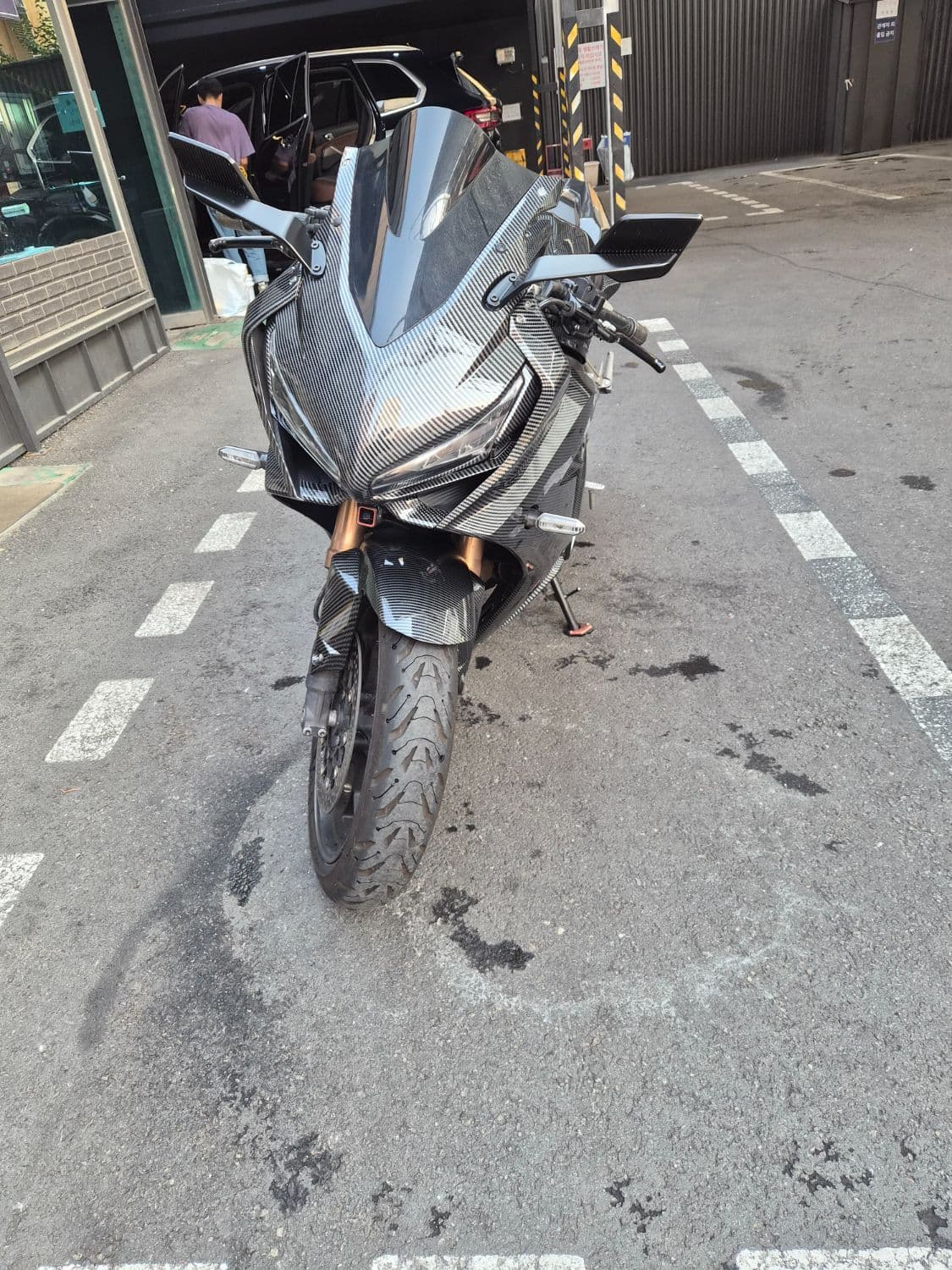 혼다 CBR 650 R MT 3