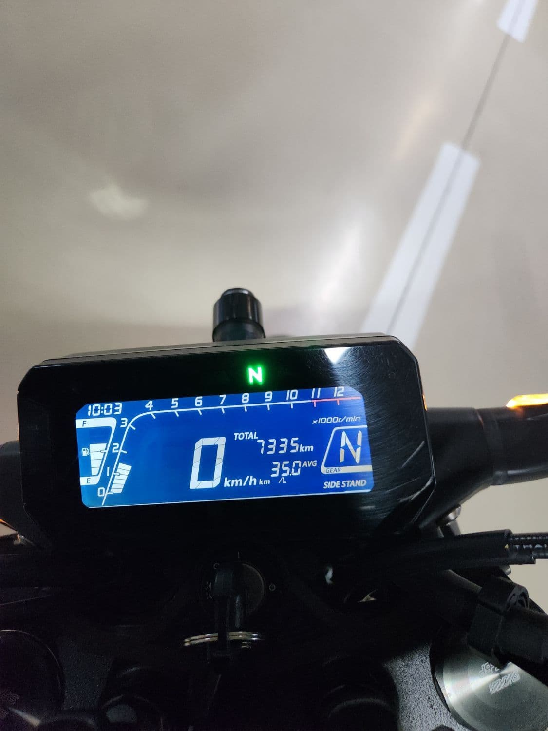 혼다 CB 125 R 4