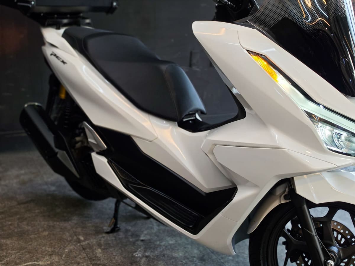 혼다 PCX 125 8