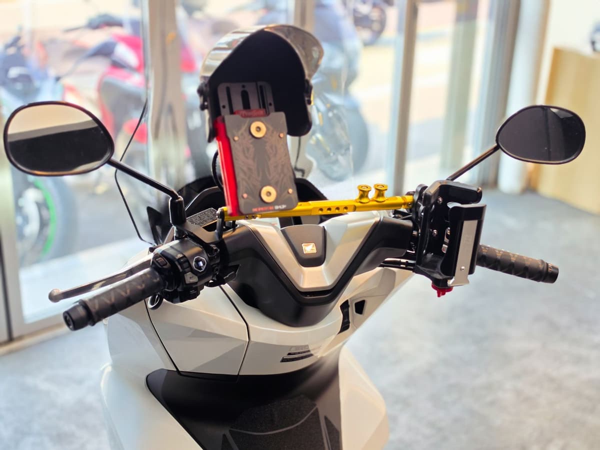 혼다 PCX 125 14