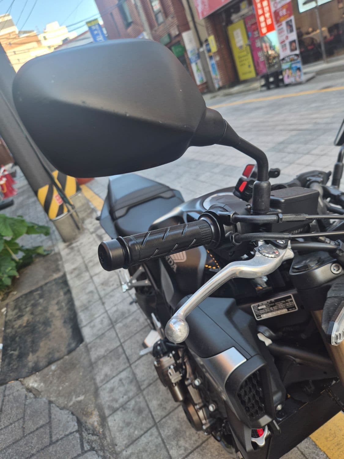 혼다 CB 650 R E-CLUTCH 3