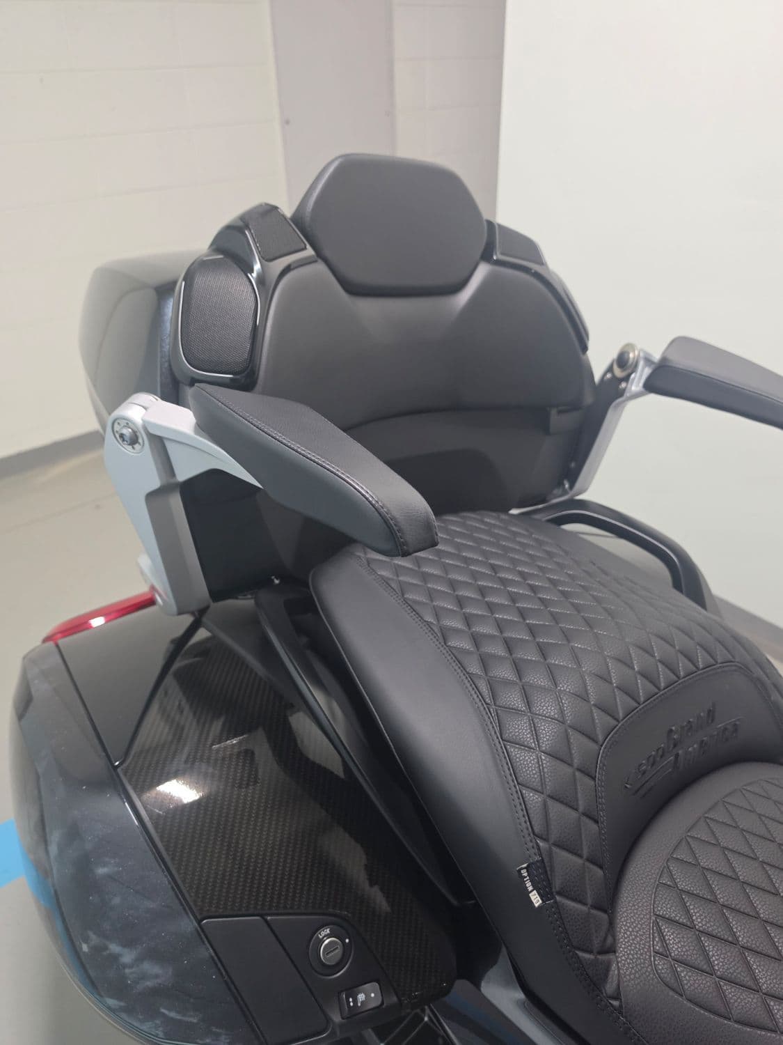BMW K 1600 그랜드 아메리카 2