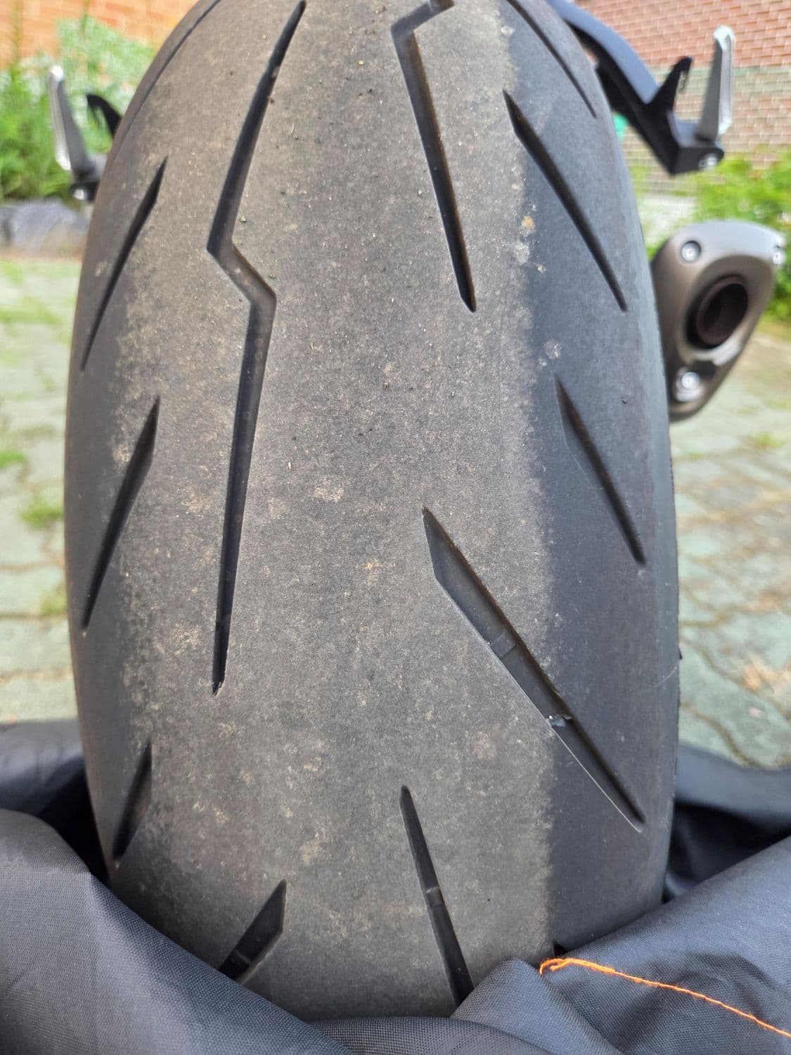 스즈키 GSX S 1000 17