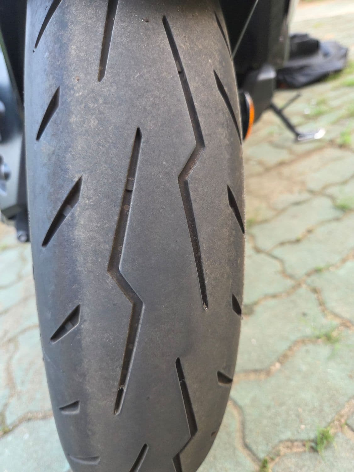 스즈키 GSX S 1000 16