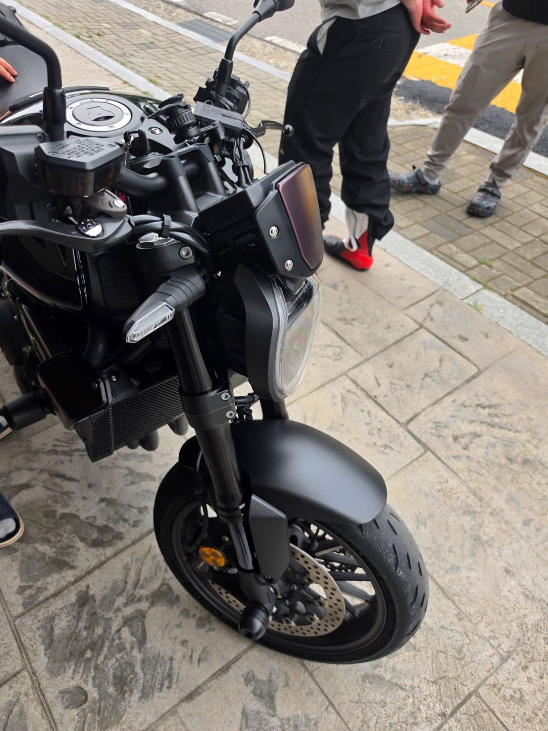 혼다 CB 1000 R 2
