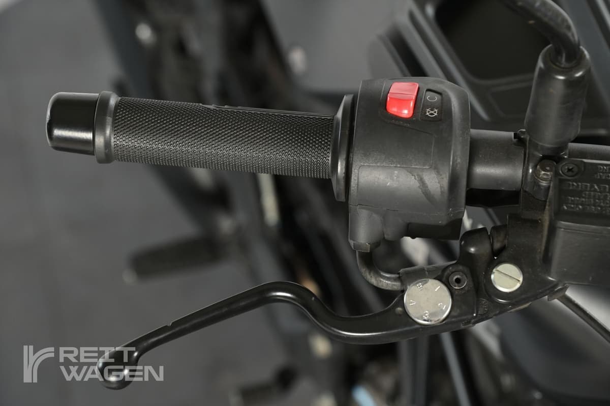 허스크바나 스바르트필렌 125 7