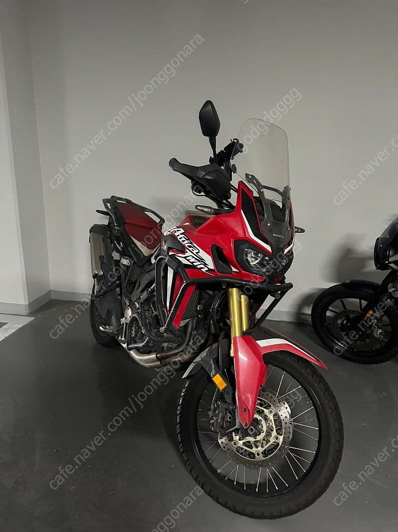 혼다 아프리카 트윈 CRF 1000 L DCT 8