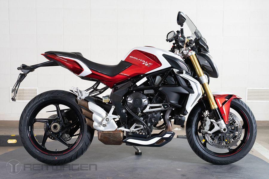 브루탈레 800 RR