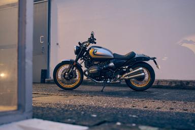 R 12