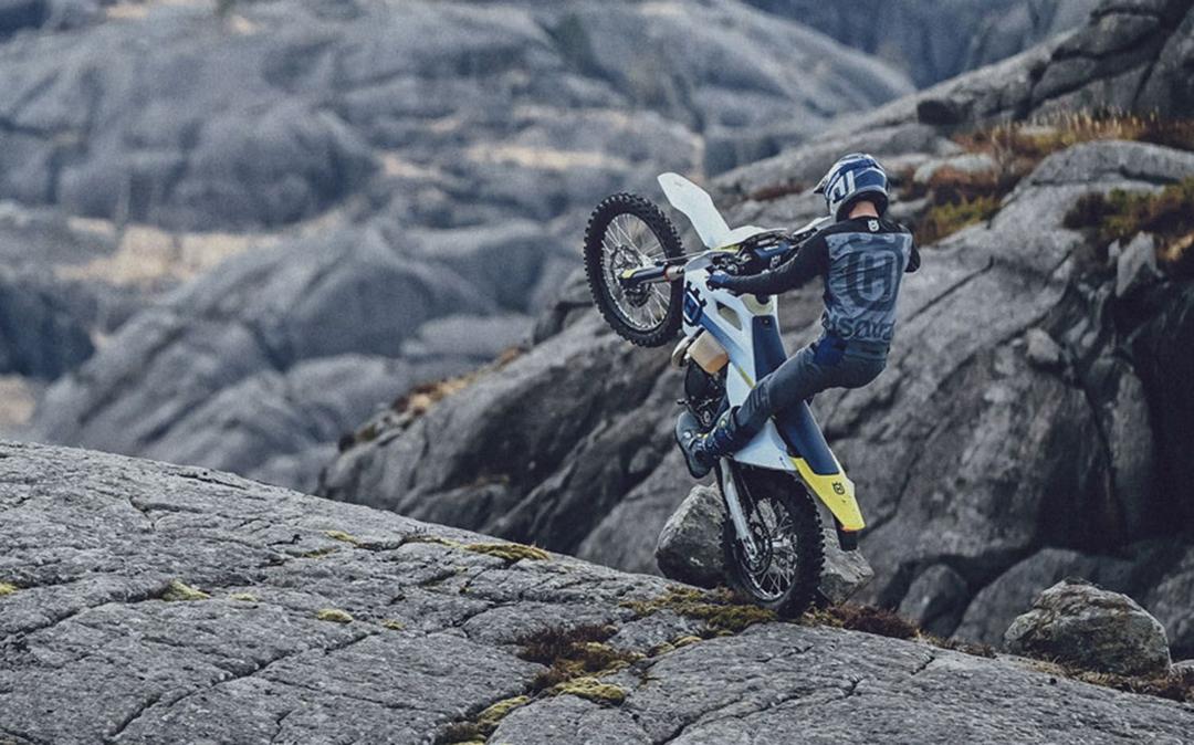 TE 250