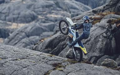 TE 250