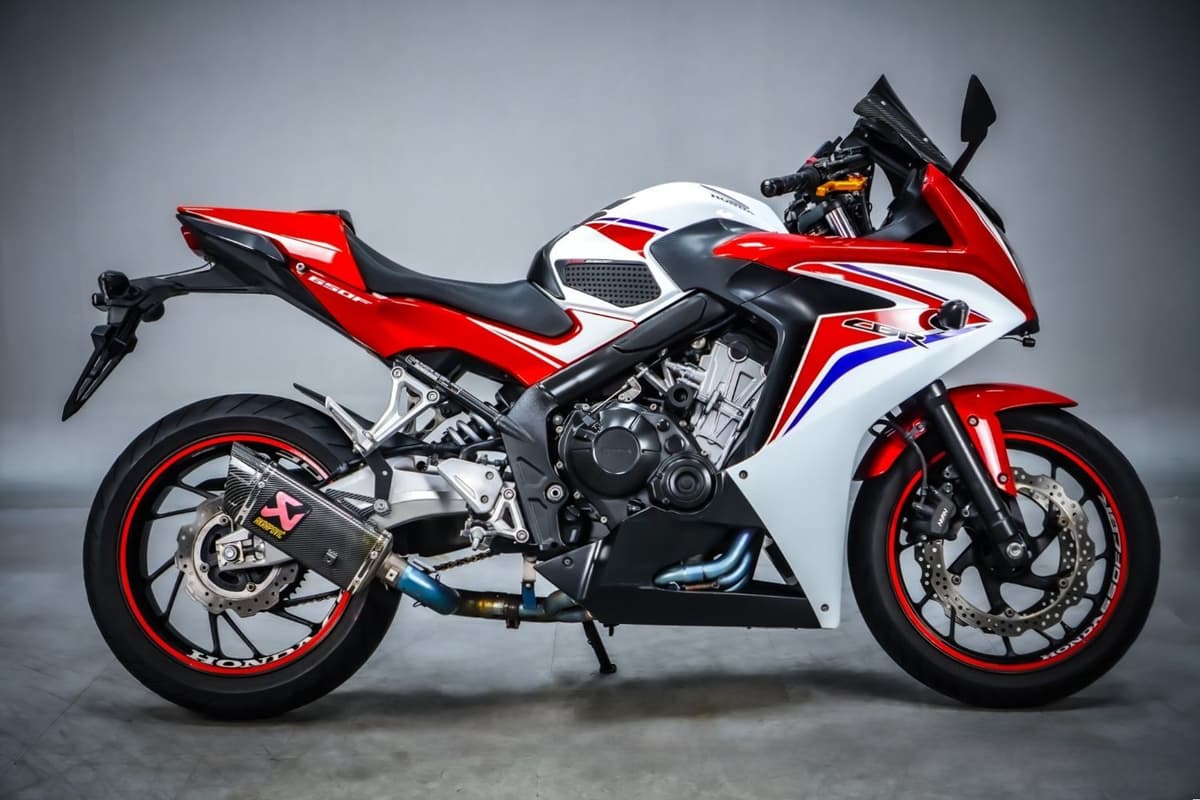 혼다 CBR 650 F 1