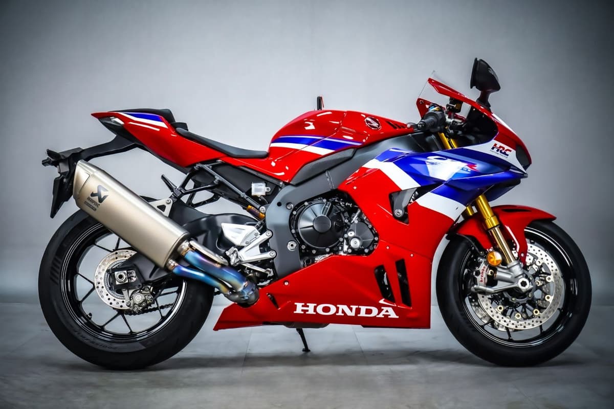 혼다 CBR 1000 RR-R 파이어블레이드 SP 1