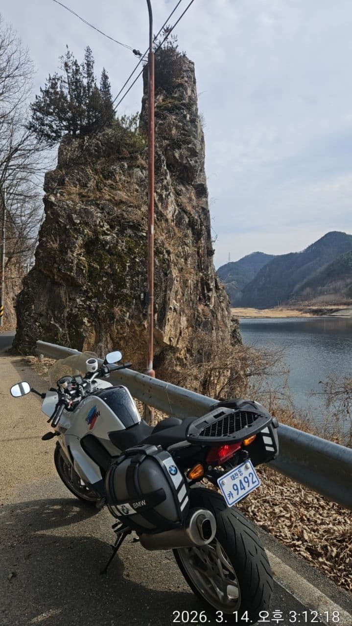 BMW F 800 ST 8