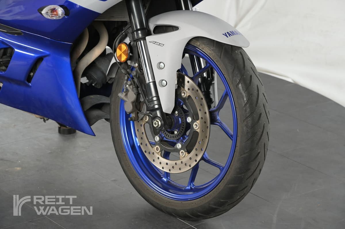 야마하 YZF R3 13