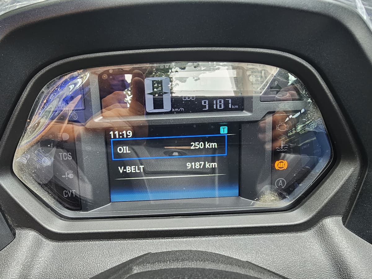 야마하 NMAX 155 8