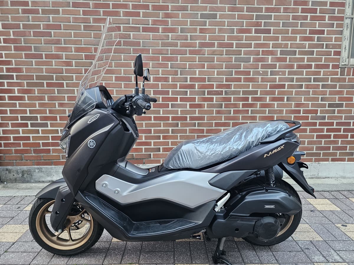 야마하 NMAX 155 6