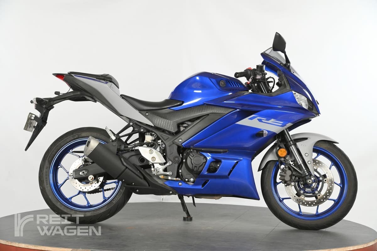 야마하 YZF R3 1