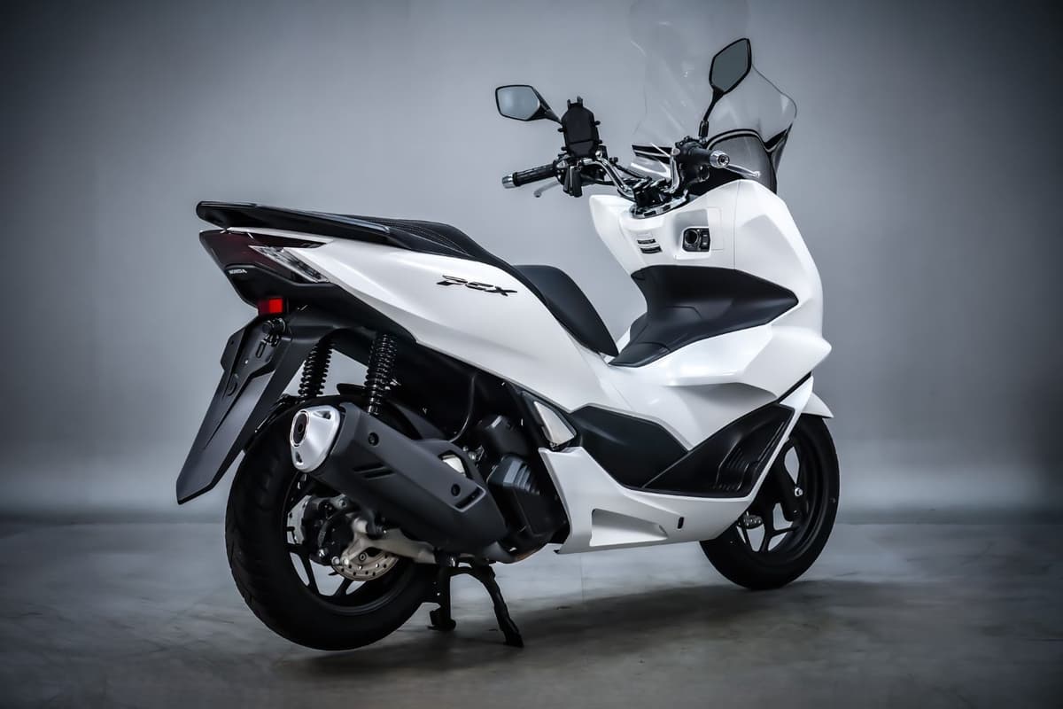 혼다 PCX 125 16