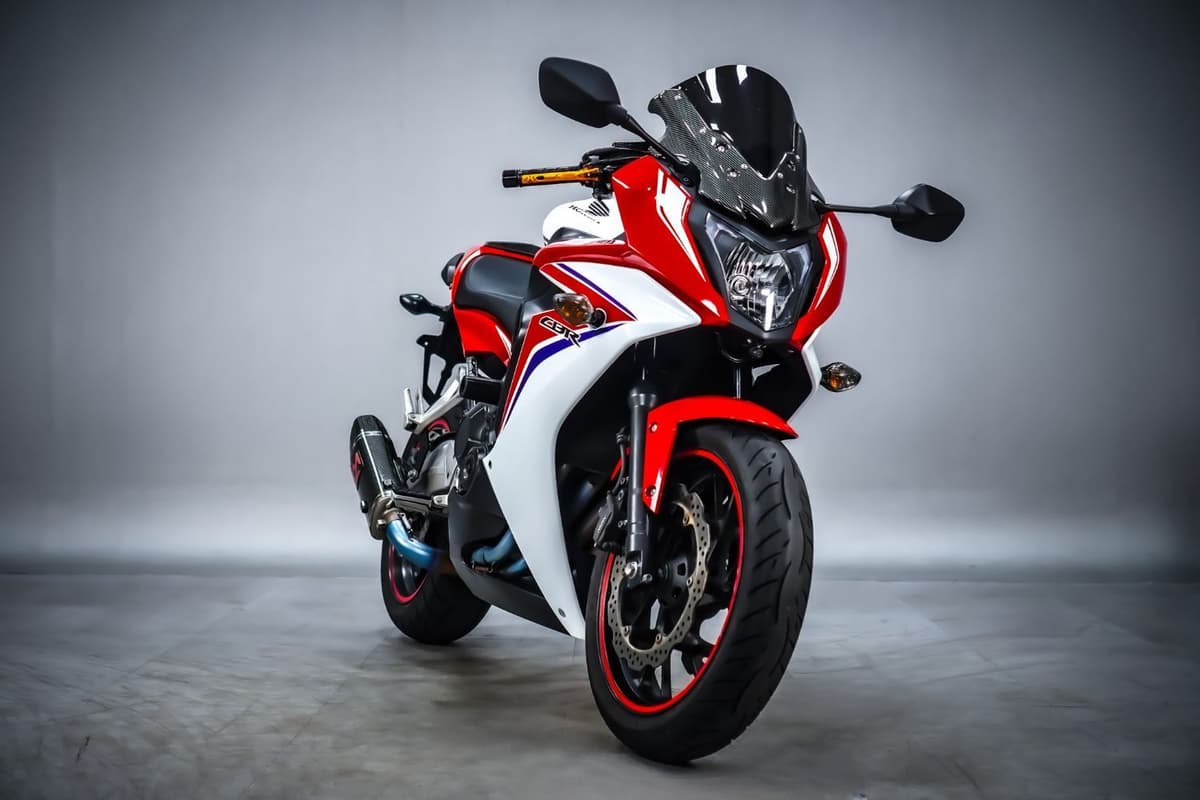 혼다 CBR 650 F 17
