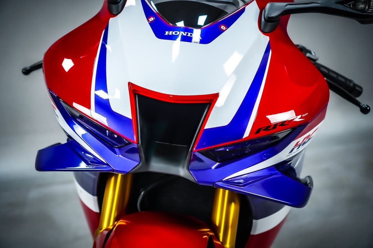 혼다 CBR 1000 RR-R 파이어블레이드 SP 3