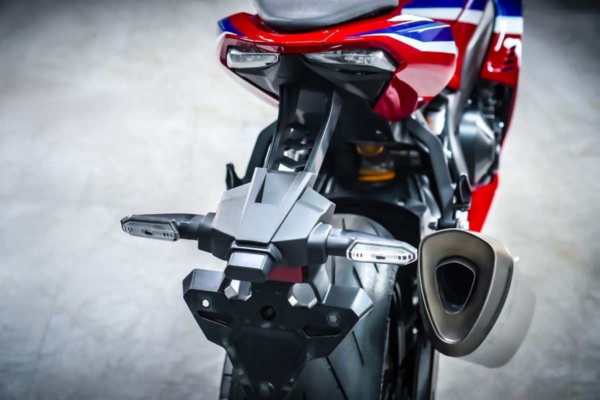 혼다 CBR 1000 RR-R 파이어블레이드 SP 8
