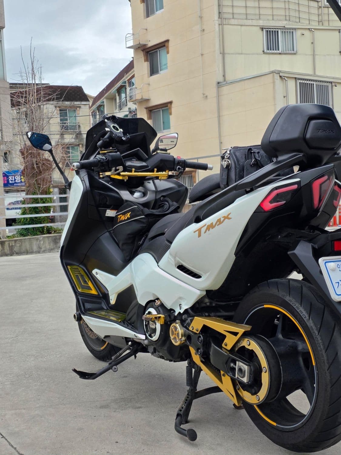 야마하 TMAX 530 5