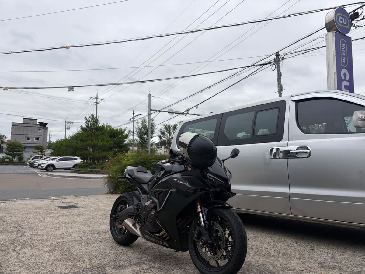 혼다 CBR 650 R MT 2