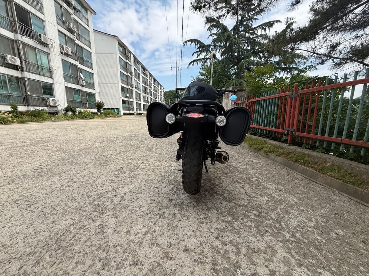 한솜모터스 베네트 125 R more
