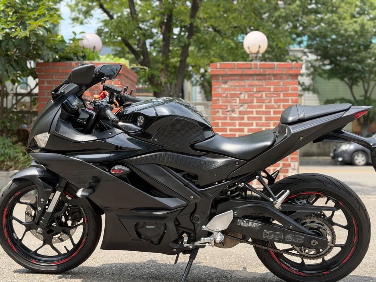 야마하 YZF R3 2