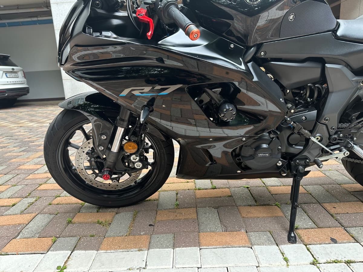 야마하 YZF R7 1
